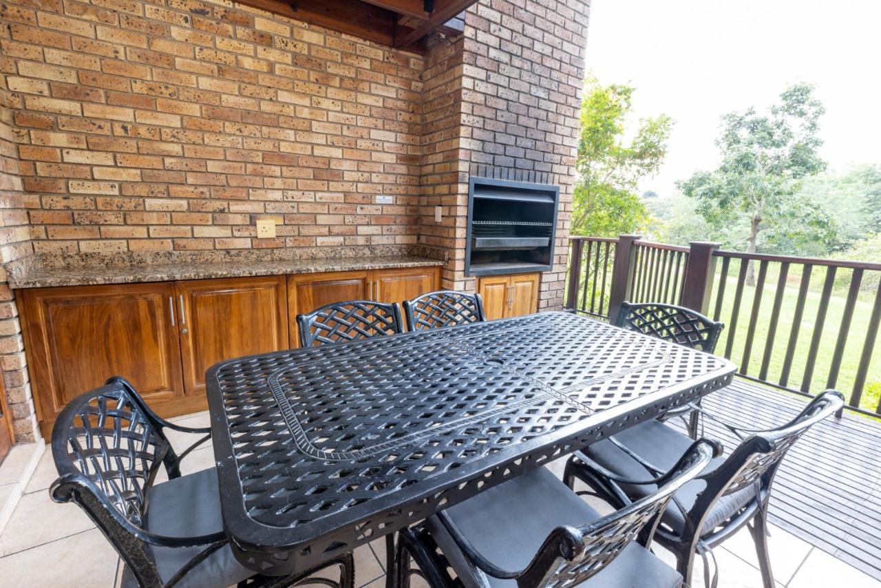 Legend Safaris 257A - In Kruger Park Lodge Hazyview Luaran gambar