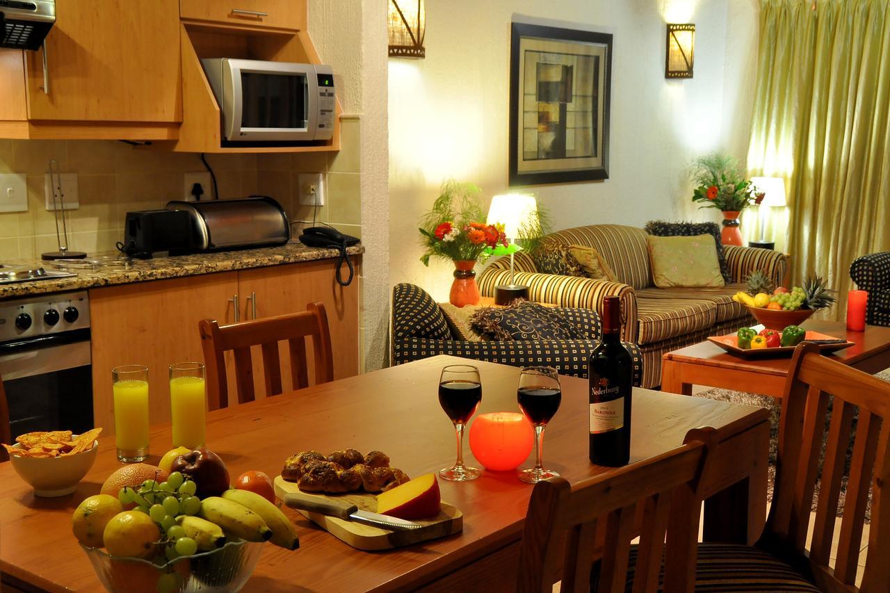 Legend Safaris 257A - In Kruger Park Lodge Hazyview Luaran gambar
